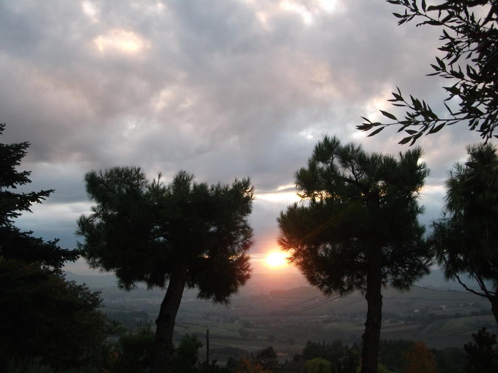 Poggio Del Conero Villa Bagian luar foto